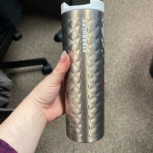 Starbucks silver coffee cup NWOT 16oz
